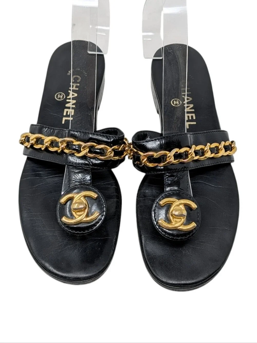 Chanel Black Leather Gold Turnlock Interlocking CC Chain Sandal Size EU 39